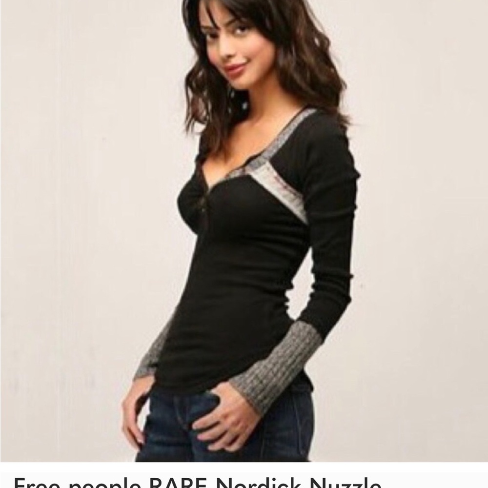 Free People Nordic Nuzzle black Thermal